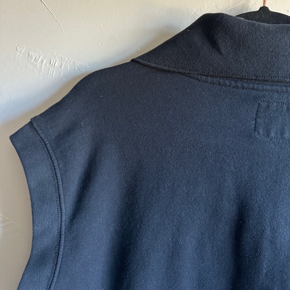 Abercrombie & Fitch Cropped Sweatshirt Half Zip Sleeveless Pullover Black Sz L - Picture 3 of 10